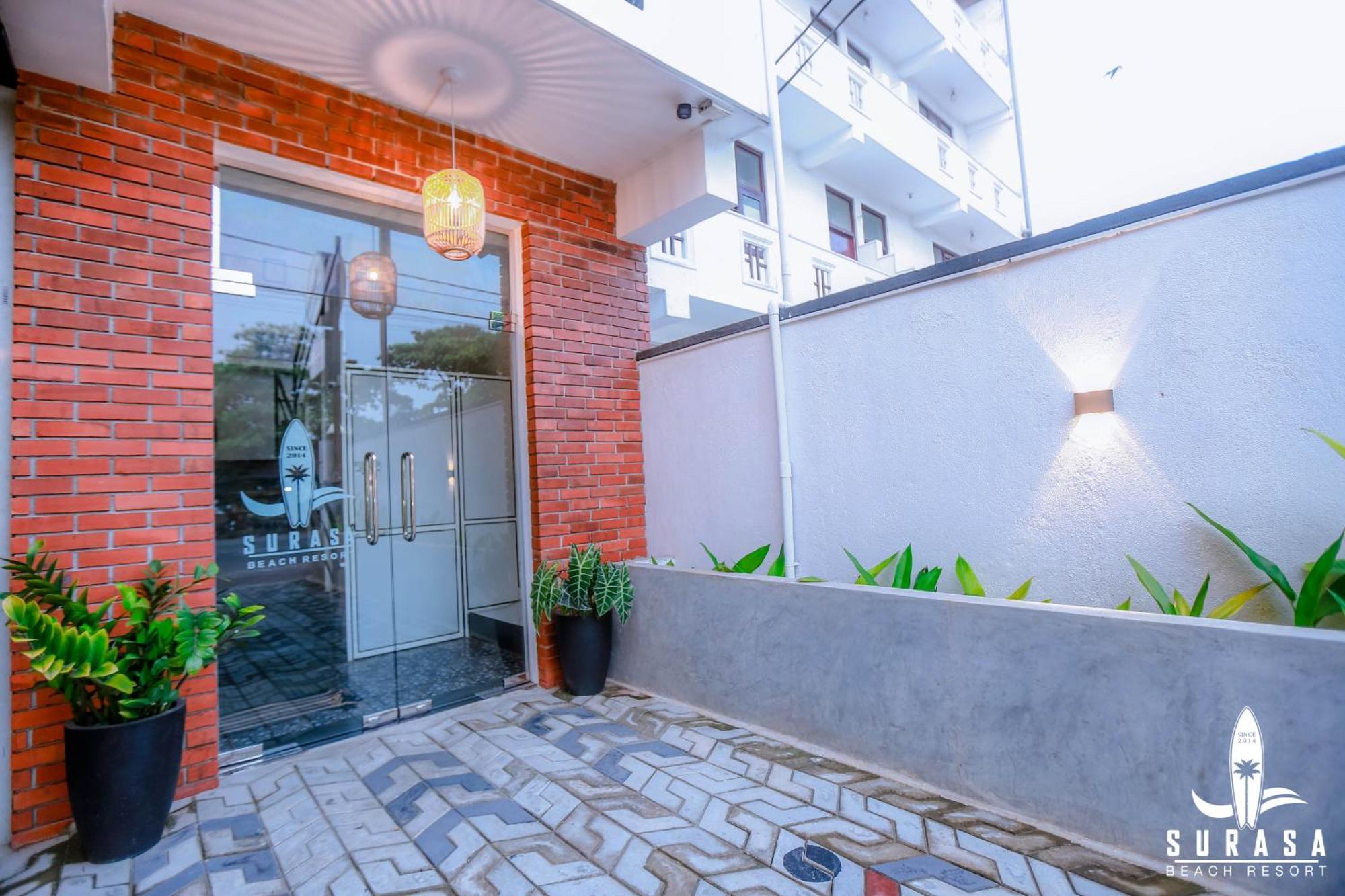 Surasa Beach Resort Weligama Kültér fotó