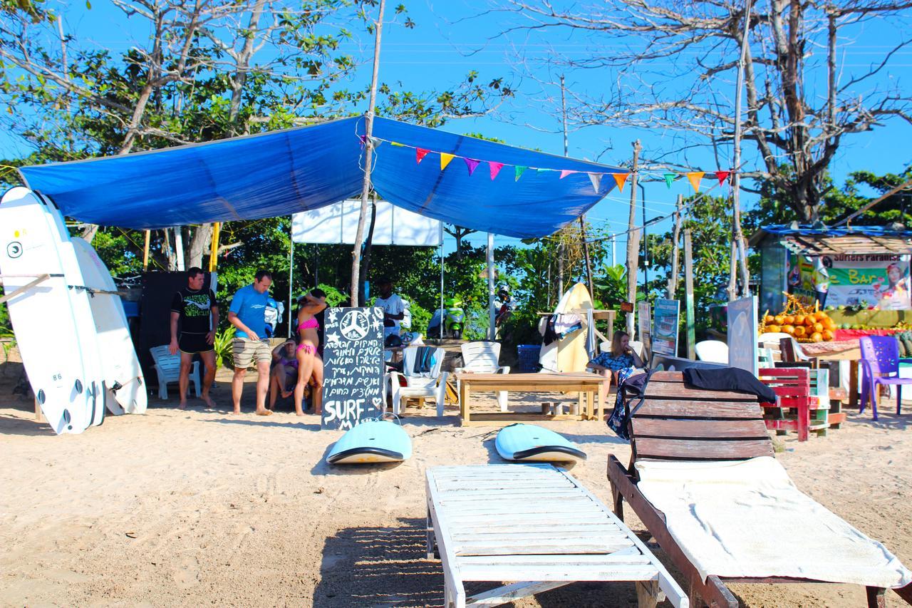 Surasa Beach Resort Weligama Kültér fotó