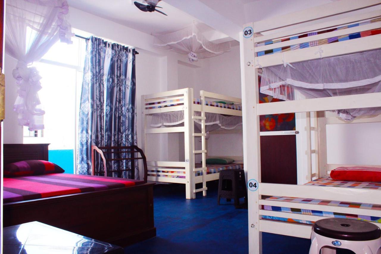 Surasa Beach Resort Weligama Kültér fotó