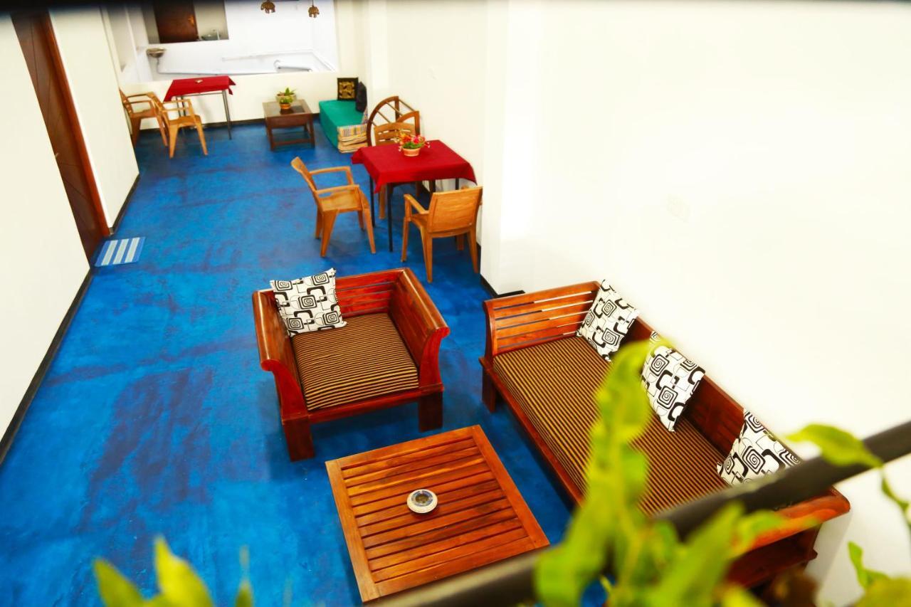 Surasa Beach Resort Weligama Kültér fotó